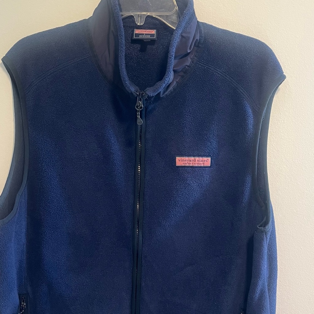 VINEYARD VINES Men's Mountain Sweater Fleece Vest - Picture 3 of 13